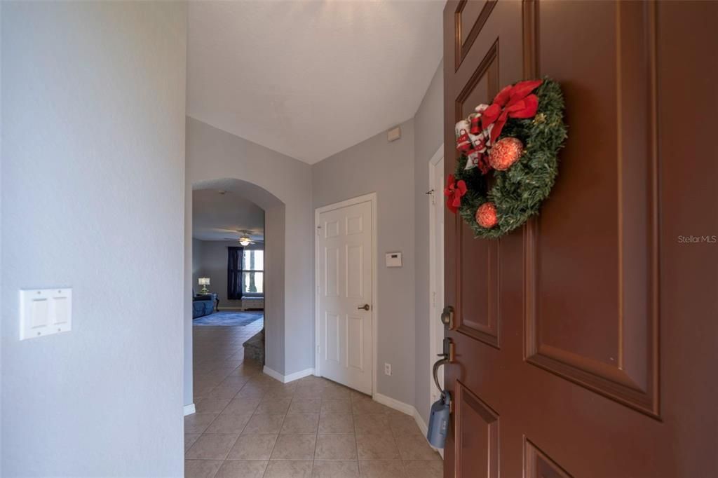 For Sale: $271,900 (3 beds, 2 baths, 1977 Square Feet)