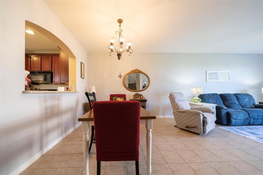 For Sale: $271,900 (3 beds, 2 baths, 1977 Square Feet)