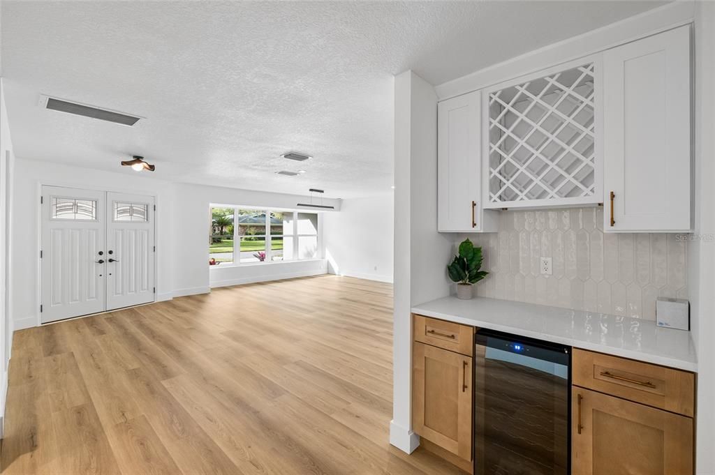 На продажу: $969,900 (4 спален, 3 ванн, 3058 Квадратных фут)