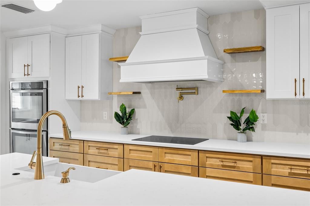 На продажу: $969,900 (4 спален, 3 ванн, 3058 Квадратных фут)