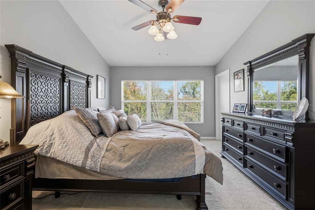 For Sale: $249,999 (2 beds, 2 baths, 1574 Square Feet)