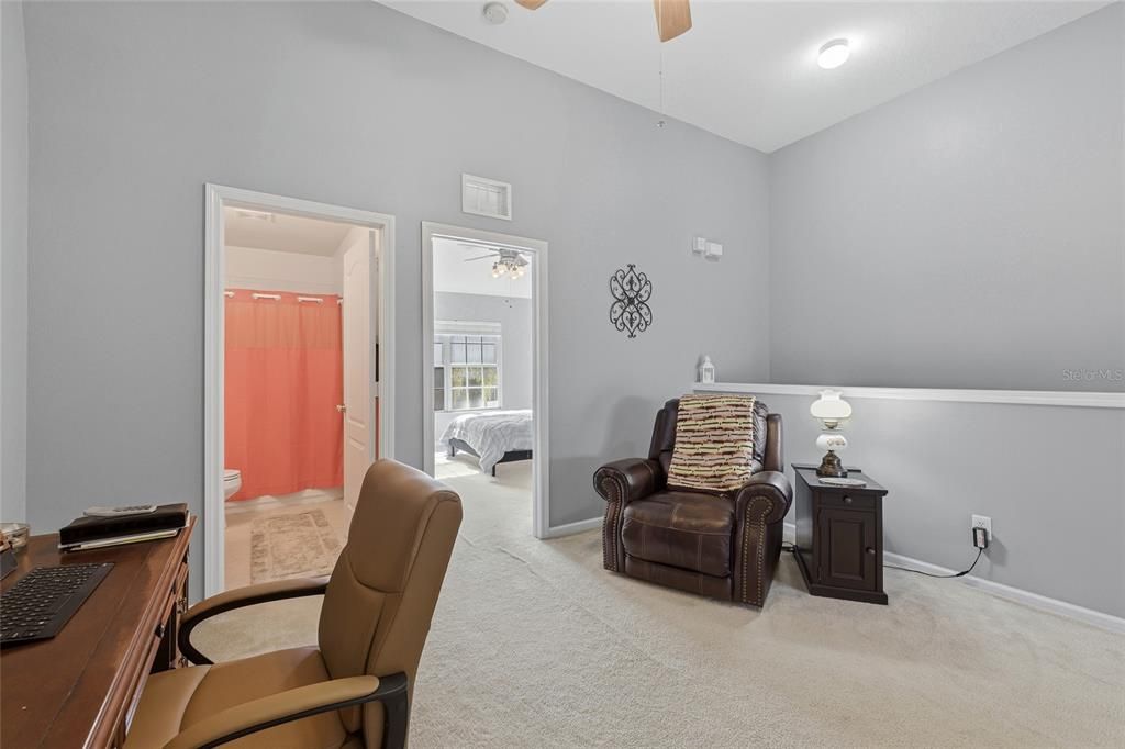 For Sale: $249,999 (2 beds, 2 baths, 1574 Square Feet)