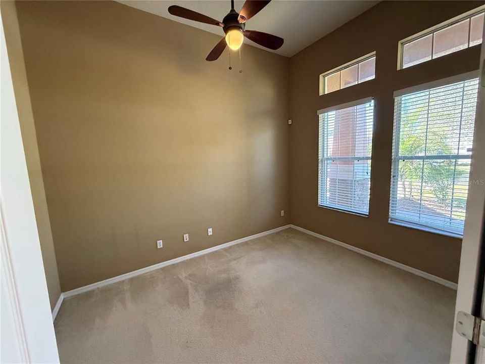 For Rent: $3,400 (5 beds, 3 baths, 2879 Square Feet)