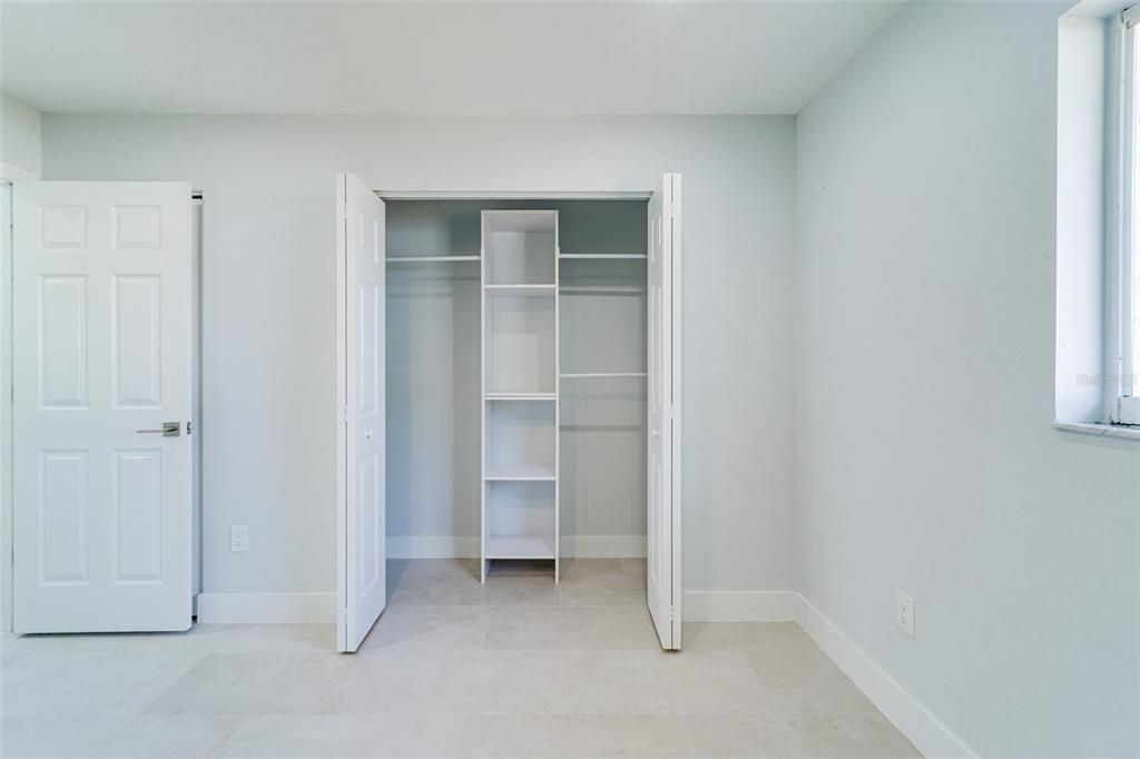 На продажу: $279,926 (3 спален, 2 ванн, 1217 Квадратных фут)