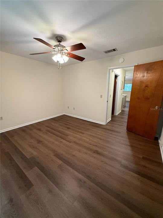 For Rent: $1,095 (1 beds, 1 baths, 705 Square Feet)
