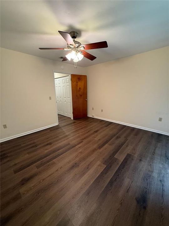 For Rent: $1,095 (1 beds, 1 baths, 705 Square Feet)