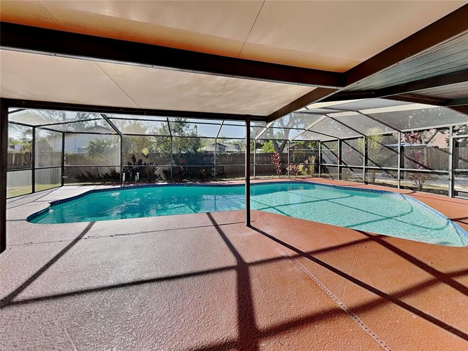 En Renta: $3,299 (4 camas, 3 baños, 1988 Pies cuadrados)