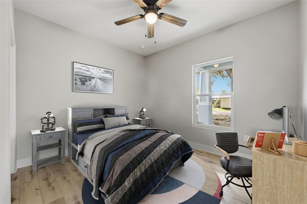 For Sale: $349,900 (3 beds, 2 baths, 1405 Square Feet)