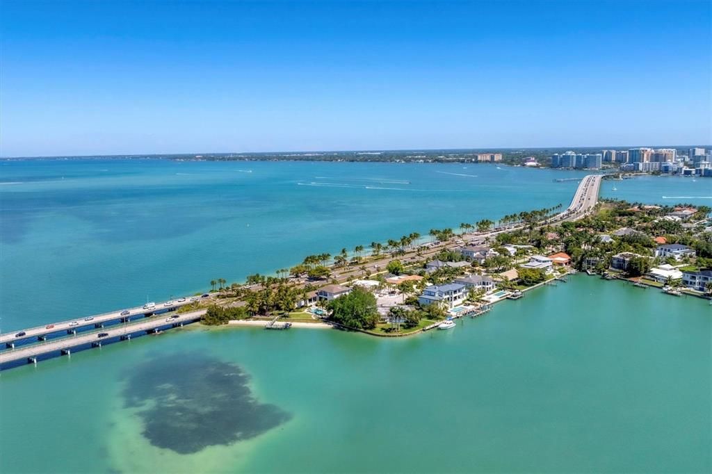 En Venta: $6,300,000 (3 camas, 3 baños, 3706 Pies cuadrados)