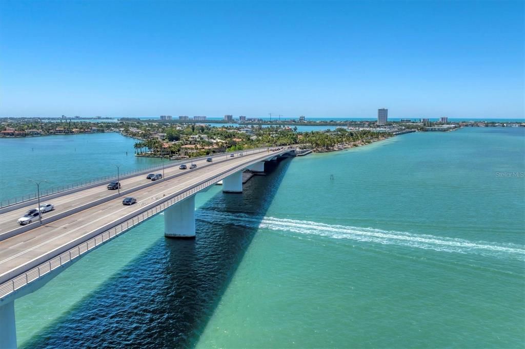 En Venta: $6,300,000 (3 camas, 3 baños, 3706 Pies cuadrados)