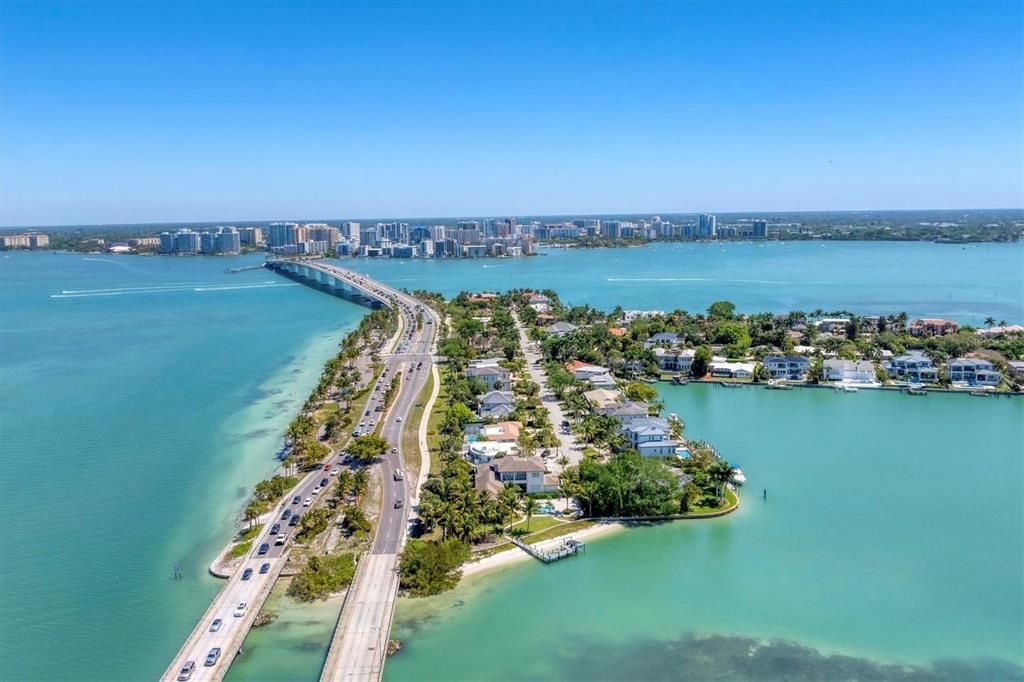 En Venta: $6,300,000 (3 camas, 3 baños, 3706 Pies cuadrados)