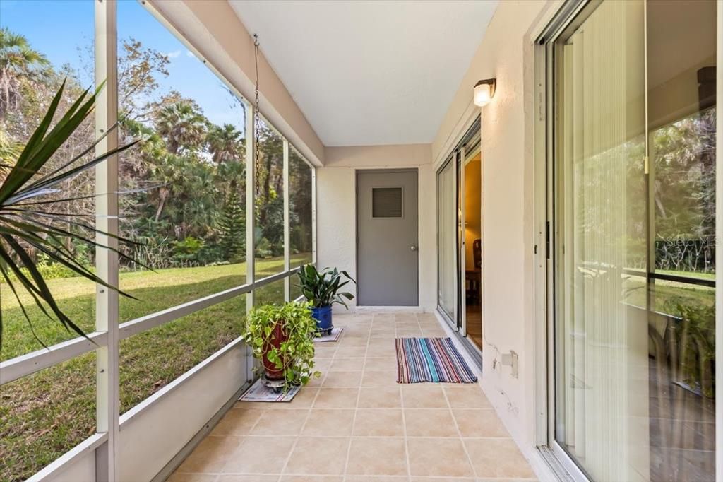 待售: $209,000 (2 贝兹, 2 浴室, 1083 平方英尺)