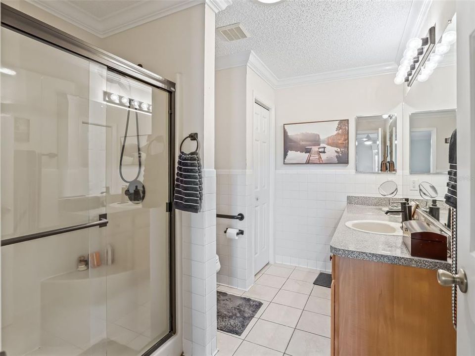 待售: $345,000 (3 贝兹, 2 浴室, 1392 平方英尺)