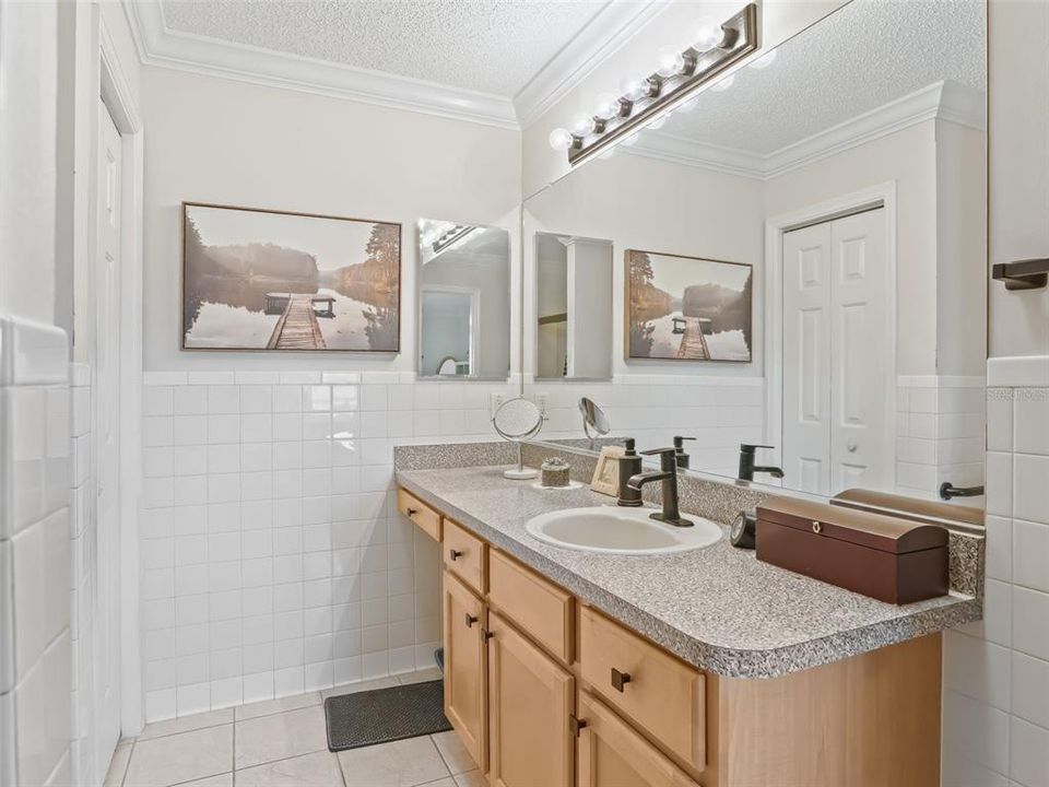 待售: $345,000 (3 贝兹, 2 浴室, 1392 平方英尺)