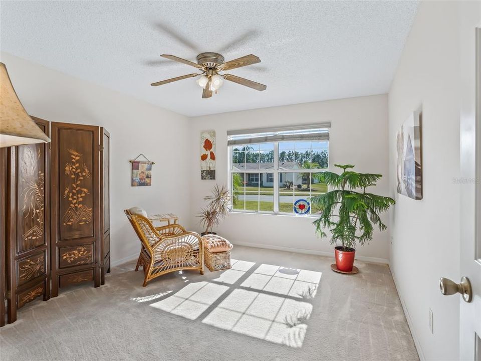 待售: $345,000 (3 贝兹, 2 浴室, 1392 平方英尺)