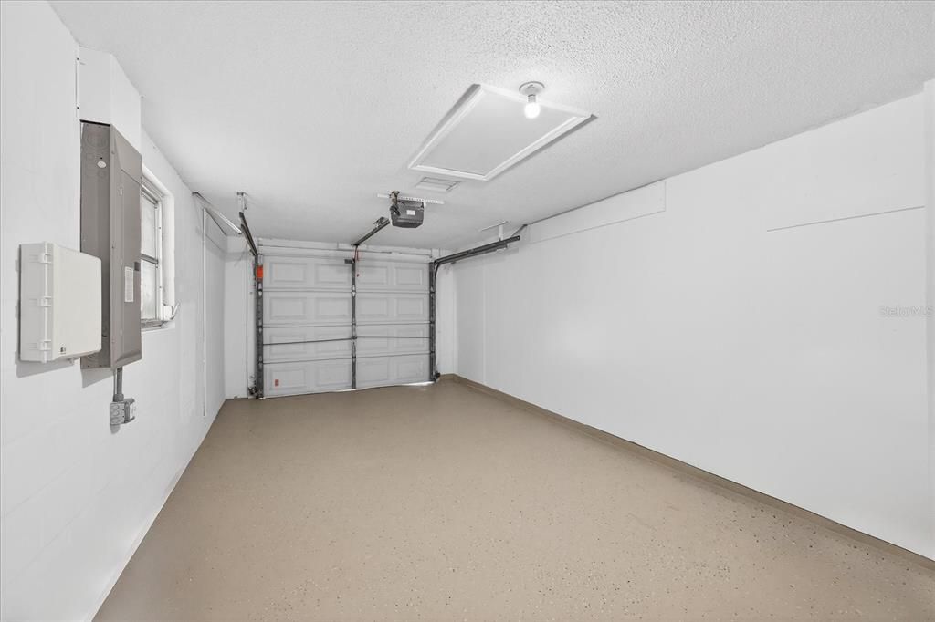 En Venta: $349,000 (3 camas, 2 baños, 1474 Pies cuadrados)