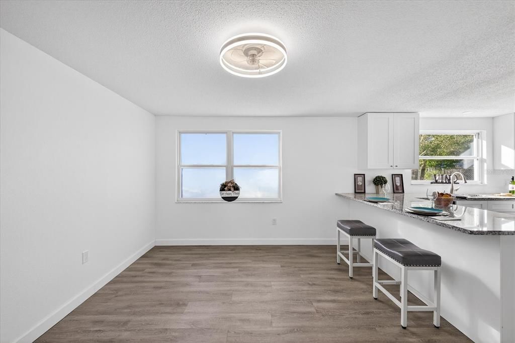 En Venta: $349,000 (3 camas, 2 baños, 1474 Pies cuadrados)