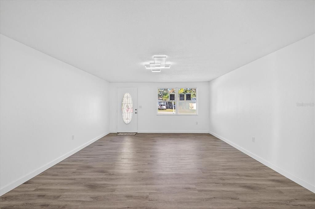 En Venta: $349,000 (3 camas, 2 baños, 1474 Pies cuadrados)