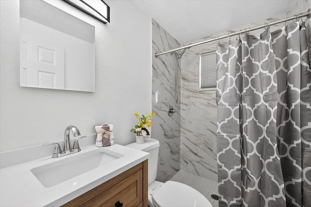 En Venta: $349,000 (3 camas, 2 baños, 1474 Pies cuadrados)