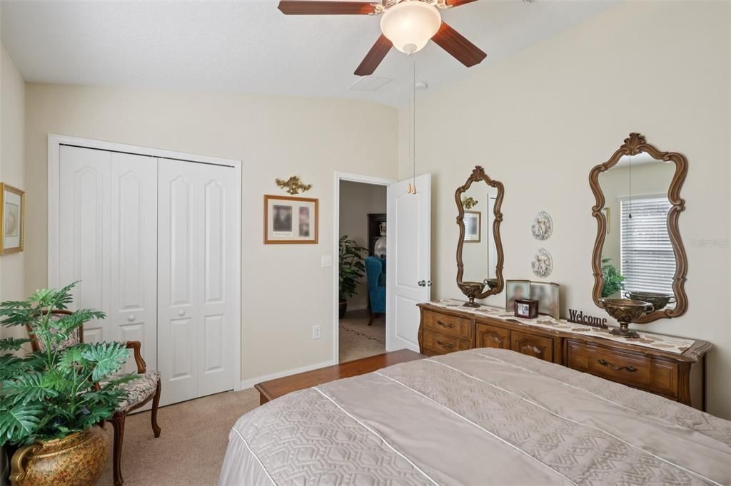 For Sale: $254,000 (3 beds, 2 baths, 1495 Square Feet)