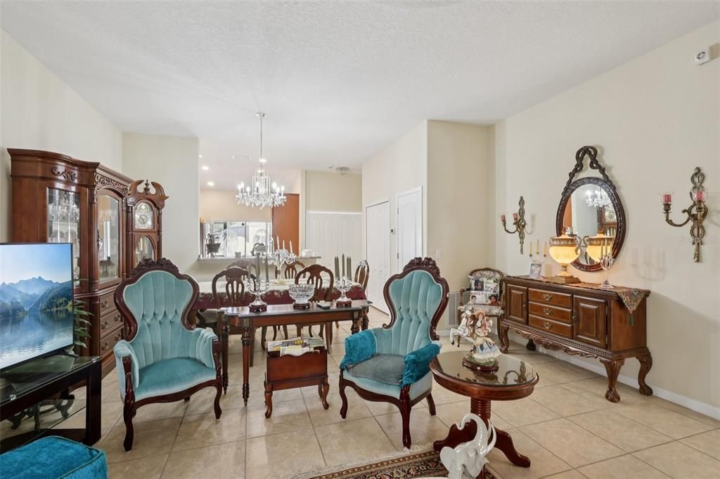 For Sale: $254,000 (3 beds, 2 baths, 1495 Square Feet)