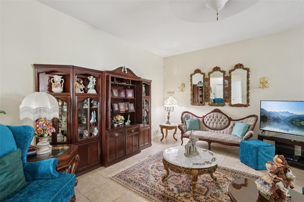 For Sale: $254,000 (3 beds, 2 baths, 1495 Square Feet)