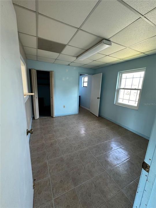 Active With Contract: $275,000 (0 beds, 0 baths, 1484 Square Feet)