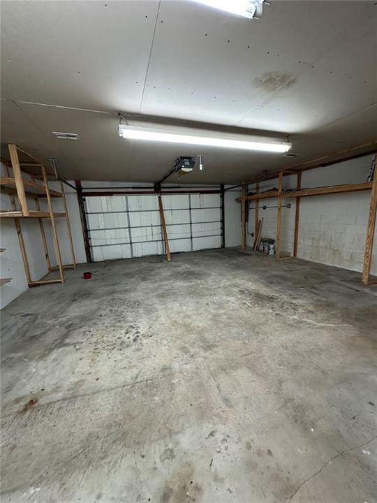 Active With Contract: $275,000 (0 beds, 0 baths, 1484 Square Feet)