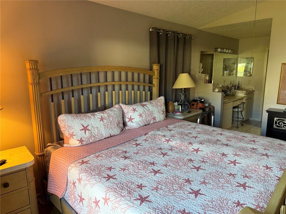 For Sale: $328,200 (3 beds, 2 baths, 1412 Square Feet)