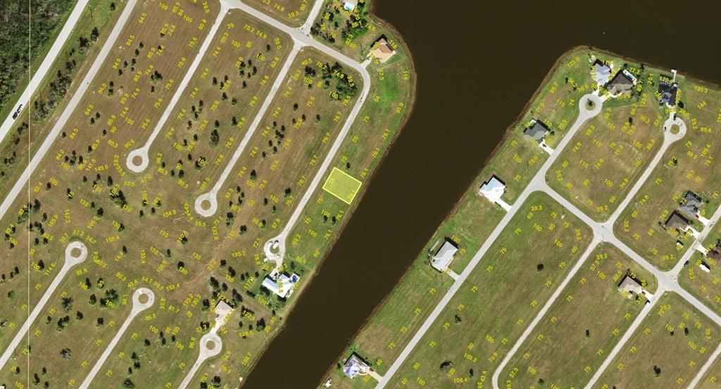 На продажу: $39,000 (0.17 acres)