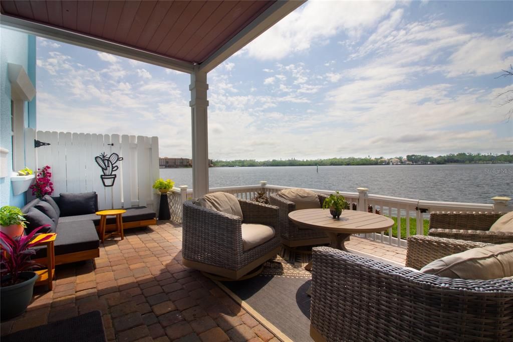 En Venta: $349,000 (1 camas, 1 baños, 694 Pies cuadrados)