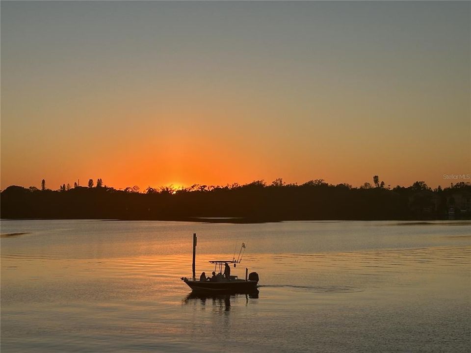 En Venta: $349,000 (1 camas, 1 baños, 694 Pies cuadrados)