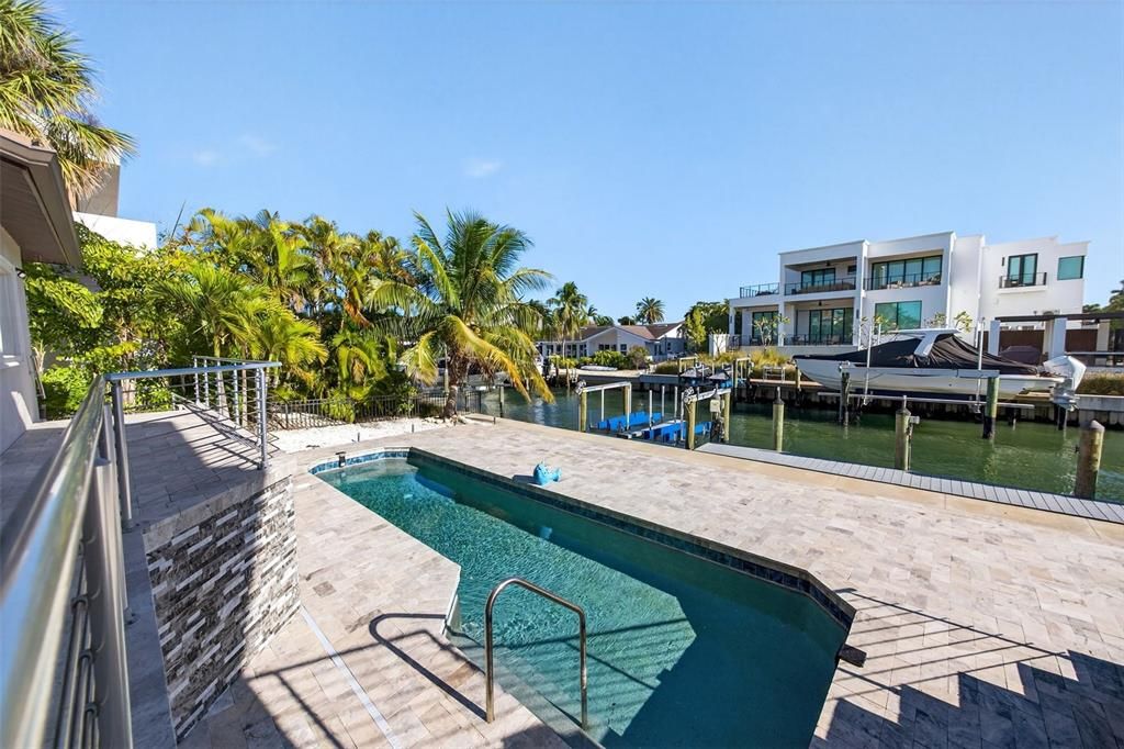 En Venta: $3,499,900 (4 camas, 3 baños, 3149 Pies cuadrados)