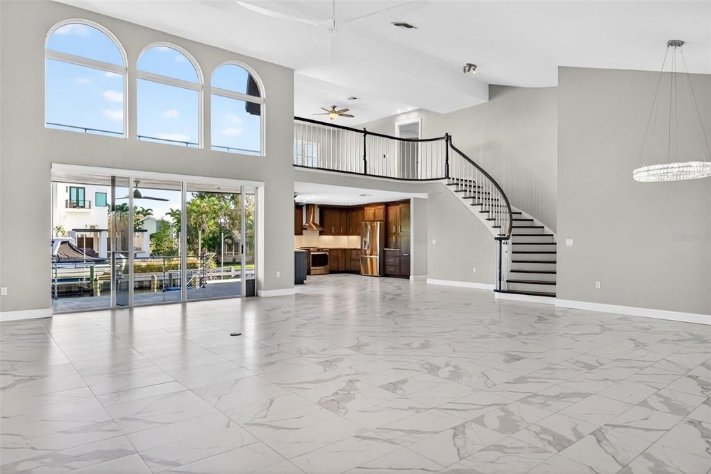 En Venta: $3,499,900 (4 camas, 3 baños, 3149 Pies cuadrados)