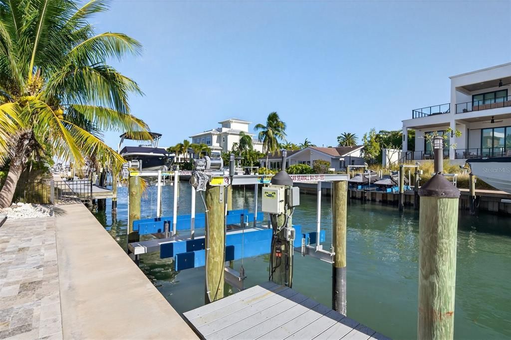 En Venta: $3,499,900 (4 camas, 3 baños, 3149 Pies cuadrados)