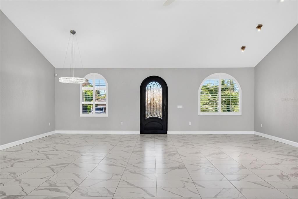 En Venta: $3,499,900 (4 camas, 3 baños, 3149 Pies cuadrados)