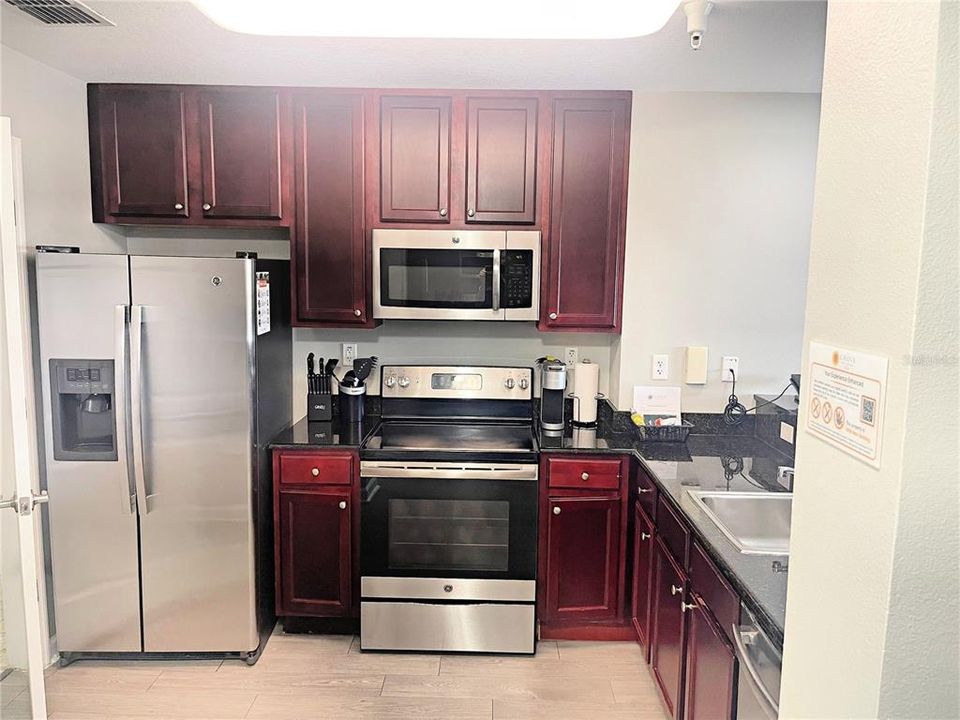 待售: $449,000 (3 贝兹, 3 浴室, 1544 平方英尺)