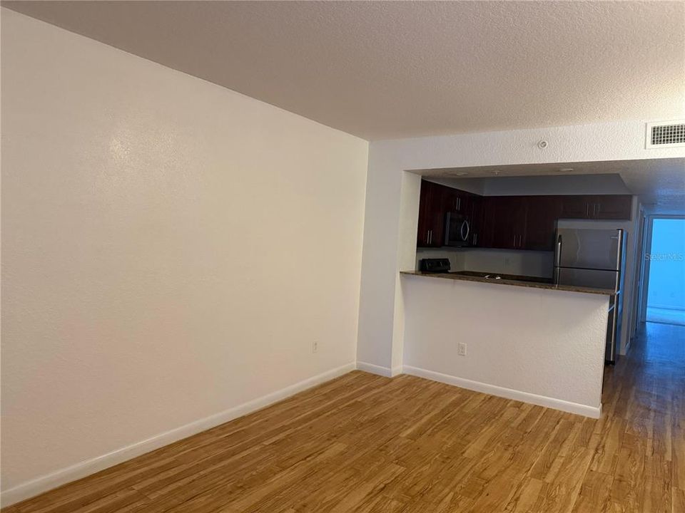 En Renta: $1,650 (2 camas, 2 baños, 885 Pies cuadrados)