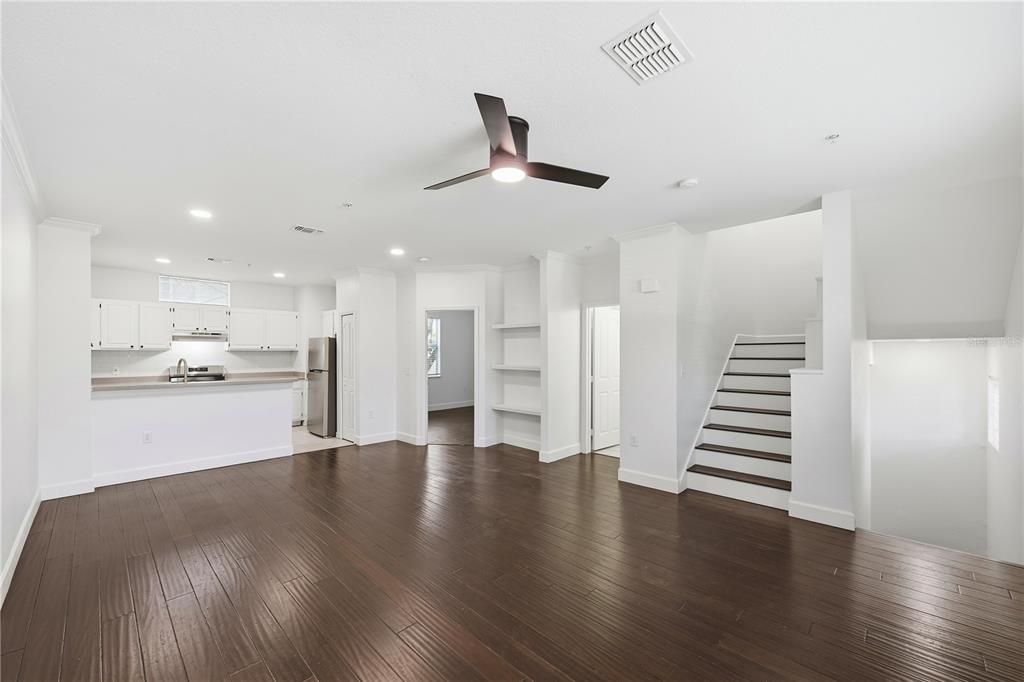 En Venta: $270,000 (3 camas, 2 baños, 1583 Pies cuadrados)