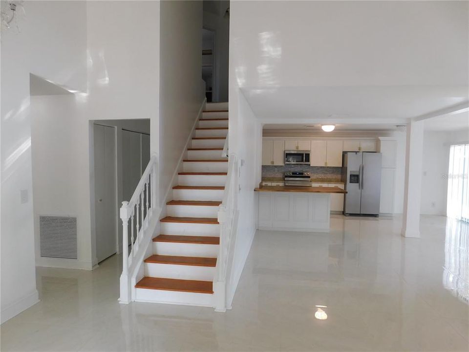 En Renta: $3,500 (3 camas, 2 baños, 2032 Pies cuadrados)