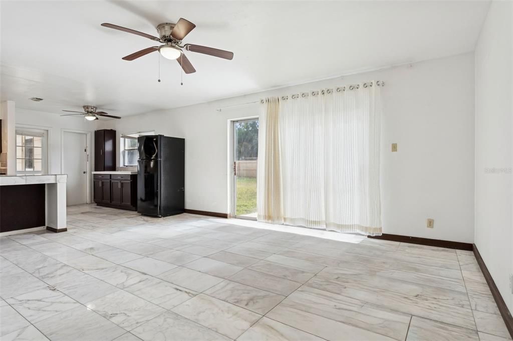 For Rent: $3,500 (3 beds, 2 baths, 1134 Square Feet)