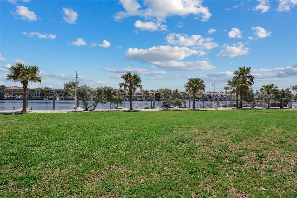 For Rent: $3,500 (3 beds, 2 baths, 1134 Square Feet)