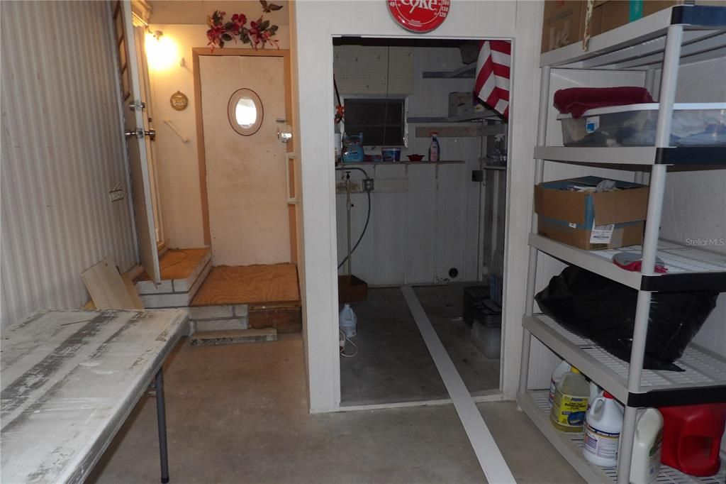 待售: $90,000 (2 贝兹, 1 浴室, 672 平方英尺)