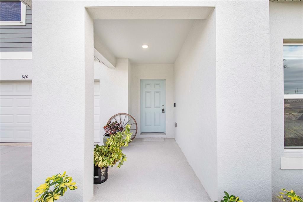 For Sale: $435,000 (5 beds, 3 baths, 2933 Square Feet)