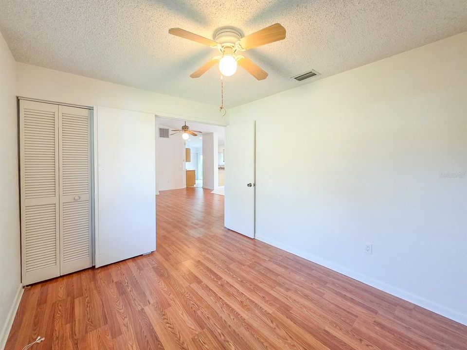 En Venta: $219,000 (3 camas, 2 baños, 1247 Pies cuadrados)