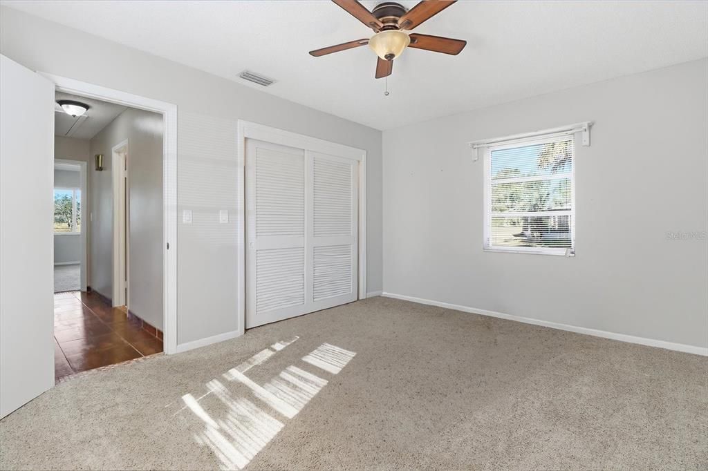 На продажу: $309,900 (3 спален, 2 ванн, 2096 Квадратных фут)