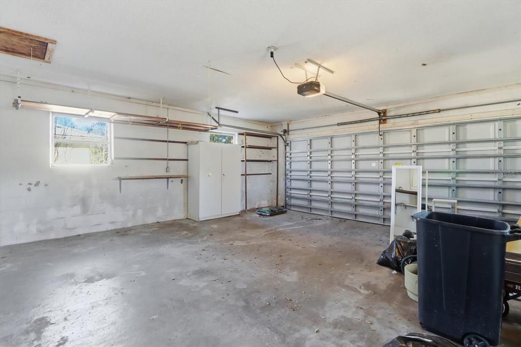 На продажу: $309,900 (3 спален, 2 ванн, 2096 Квадратных фут)