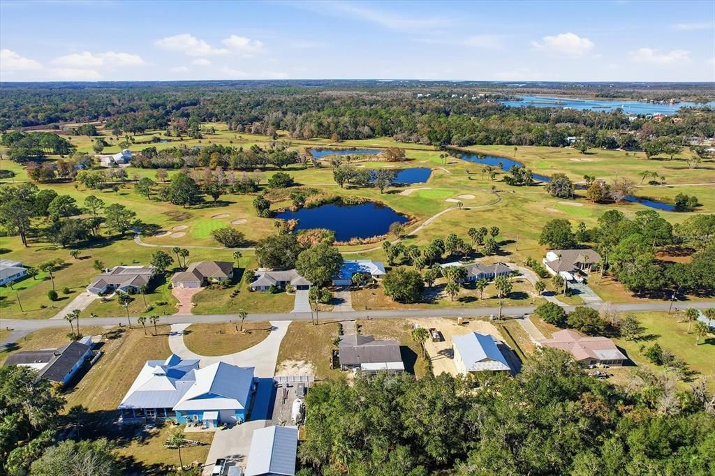 На продажу: $309,900 (3 спален, 2 ванн, 2096 Квадратных фут)