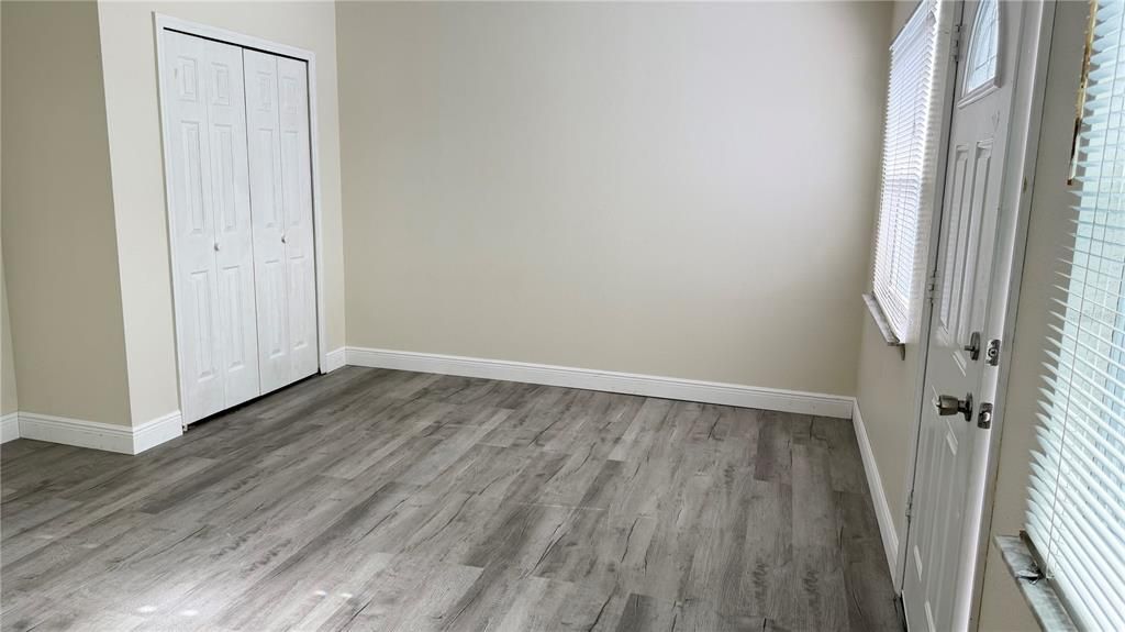 For Sale: $385,000 (3 beds, 2 baths, 2000 Square Feet)