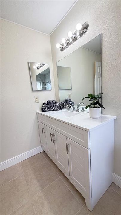 For Sale: $385,000 (3 beds, 2 baths, 2000 Square Feet)